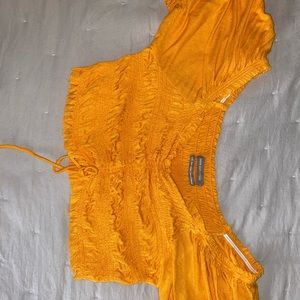 Off-the-shoulder crop top